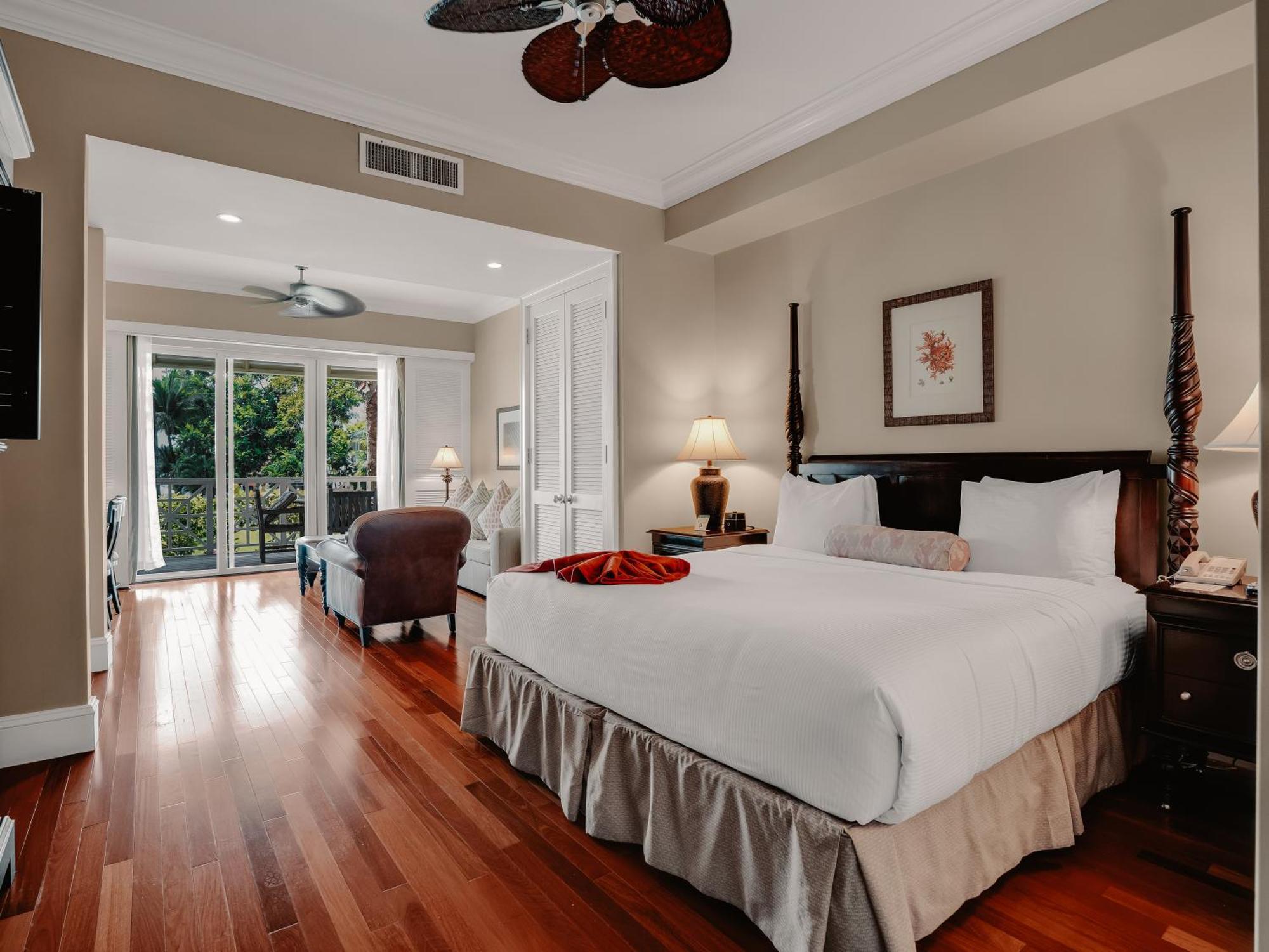 Valentines Resort & Marina Dunmore Town Ngoại thất bức ảnh